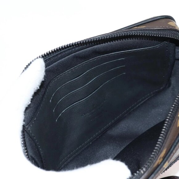 LOUIS VUITTON Monogram Solar Powered Ray Pochette Volga Bag M44482 Auth ar13529A - Picture 13 of 16